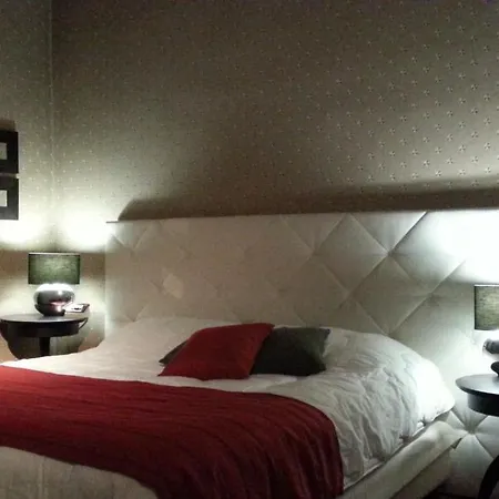 Bed and Breakfast Casa Calicantus 4*